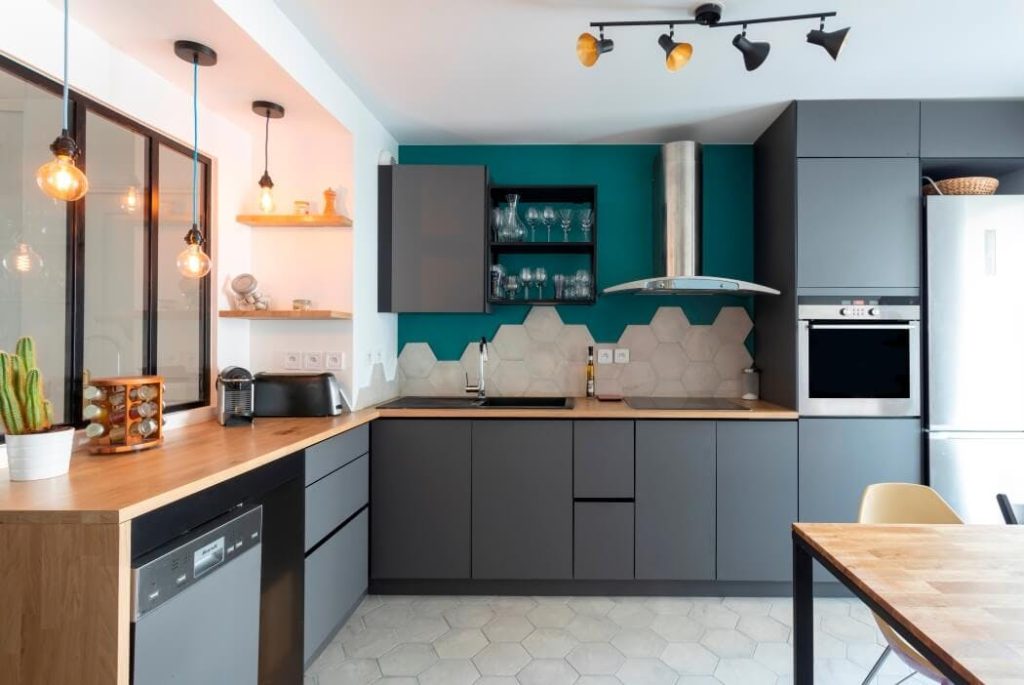 découvrez les délais moyens pour rénover une cuisine à paris 11 : conseils, étapes clés et facteurs à prendre en compte pour planifier au mieux vos travaux de rénovation culinaire.