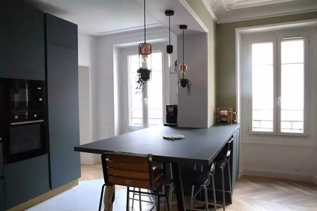 devis travaux rénovation Paris 75011 obtenez rapidement un devis personnalisé pour vos travaux de rénovation à paris. profitez d’un accompagnement sur-mesure, de tarifs compétitifs et de professionnels qualifiés pour vos projets de rénovation.