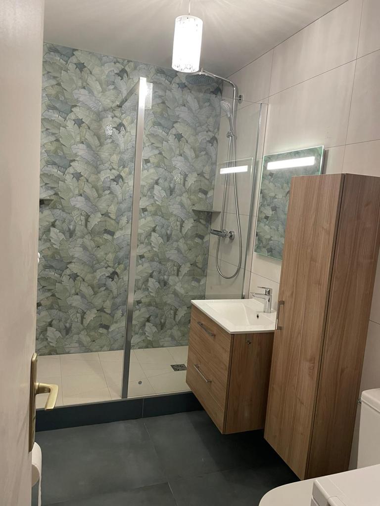 Devis rénovation salle de bain Paris 11ème obtenez rapidement un devis personnalisé pour vos travaux de salle de bain à paris 11. comparez les offres de professionnels qualifiés et réalisez votre projet au meilleur prix !