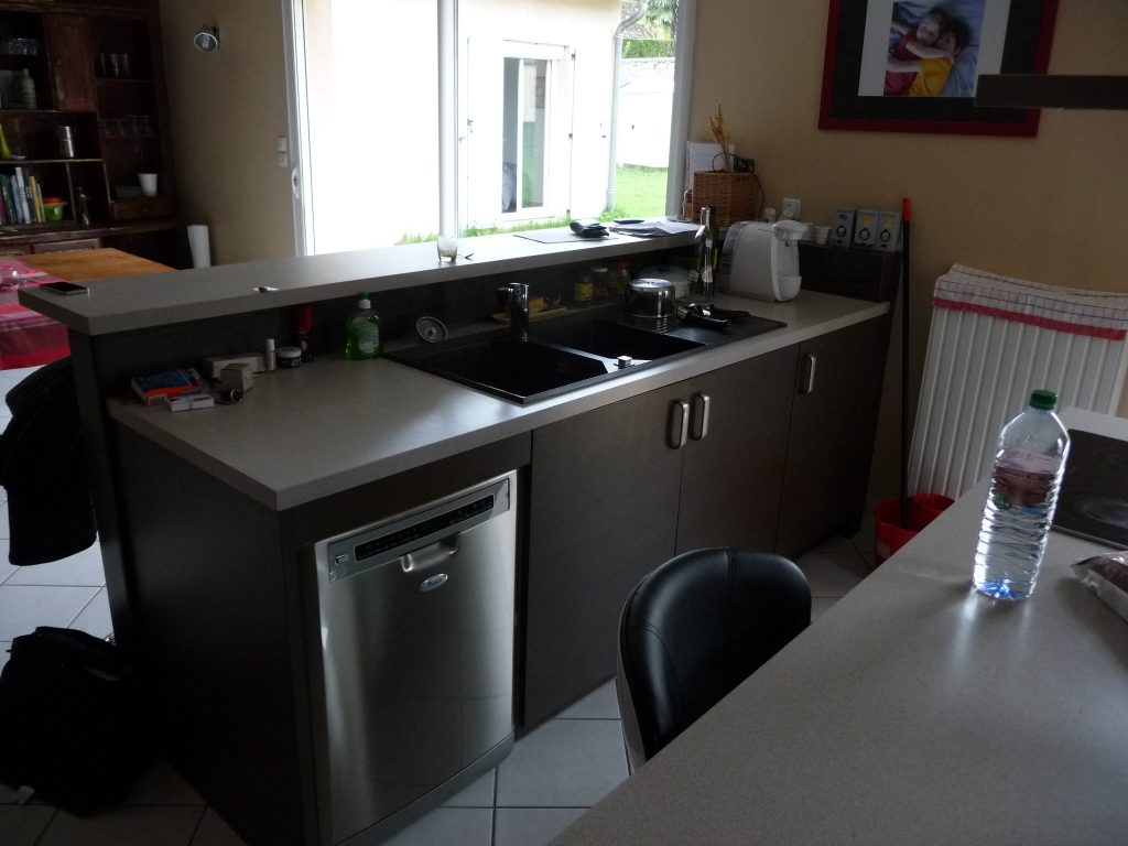 transformez votre espace avec des id&eacute;es et astuces pour moderniser votre int&eacute;rieur. d&eacute;couvrez des conseils d&eacute;co tendance pour un chez-vous &agrave; la fois &eacute;l&eacute;gant et contemporain.