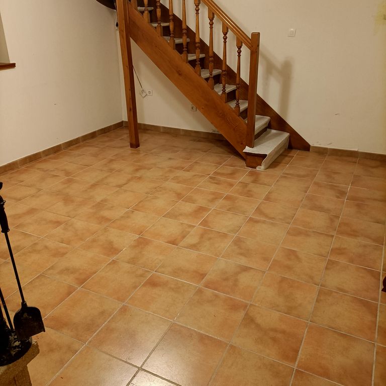 d&eacute;couvrez les prix du carrelage &agrave; paris en 2025 : tendances, tarifs au m&sup2;, conseils pour choisir le meilleur carrelage et trouver des artisans qualifi&eacute;s dans la capitale.