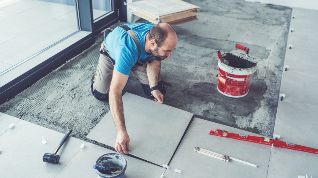 Prix du carrelage posé au m2 à Paris 75011 : combien prévoir en 2025 ? découvrez les prix du carrelage à paris en 2025 : tendances, tarifs au m², conseils pour choisir et estimer votre budget rénovation. comparez les offres pour trouver le meilleur rapport qualité-prix !