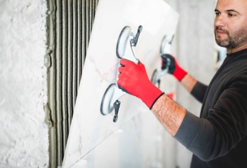 carrelage pose prix découvrez le prix de la pose de carrelage au m², les critères qui influencent le tarif, ainsi que nos conseils pour estimer et réussir votre projet de carrelage.