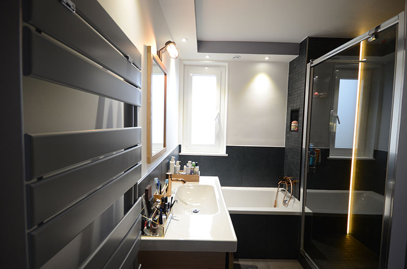 Salle de bain confortable rénovation Paris 11ème confiez la rénovation de votre salle de bain à paris 11 à des experts qualifiés. solutions sur mesure, finitions soignées et accompagnement personnalisé pour transformer votre espace selon vos envies.