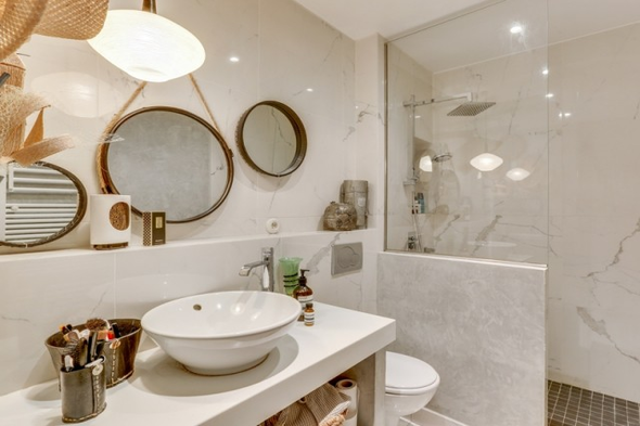 Rénovation salle de bain harmonieuse Paris 11ème confiez la rénovation de votre salle de bain à paris 11 à des experts ! design moderne, matériaux de qualité et suivi personnalisé pour transformer votre espace selon vos envies. demandez un devis gratuit.