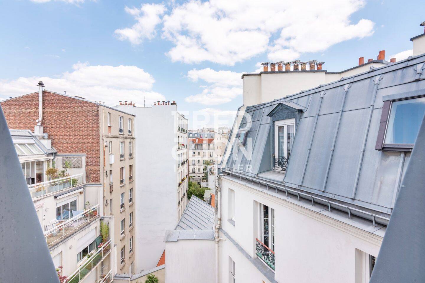 Tarif rénovation créative Paris 75011 découvrez les tarifs de rénovation à paris 75011 : conseils, astuces, estimation de prix au m² pour vos travaux d