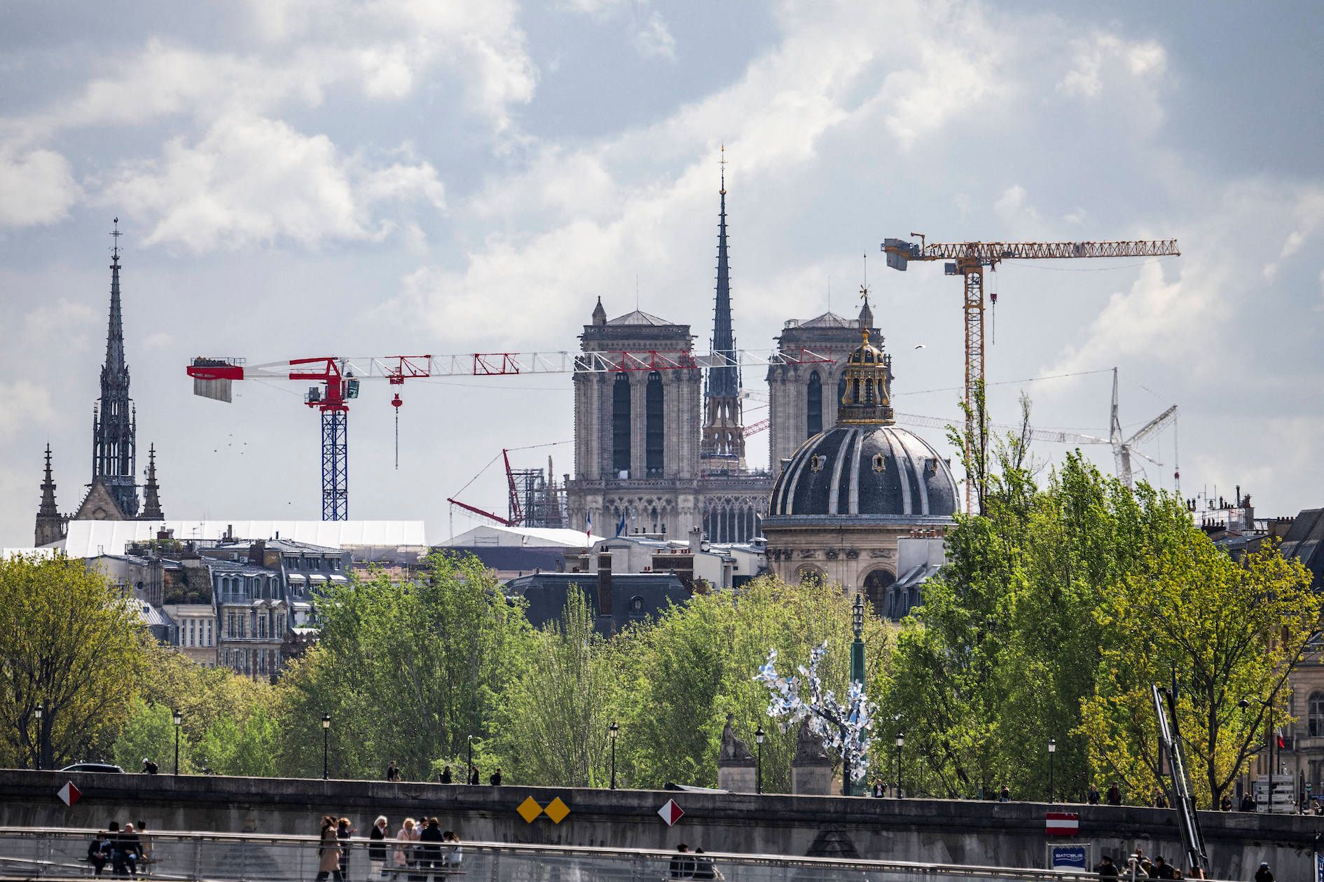 Entreprise travaux Paris 11ème besoin de réaliser des travaux à paris 11 ? découvrez nos conseils, astuces et solutions pour rénover, aménager ou réparer votre logement ou local professionnel dans le 11ème arrondissement de paris.