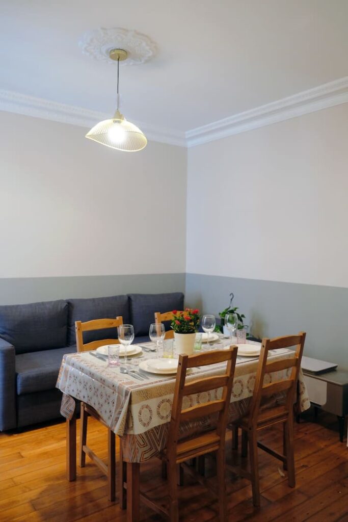 découvrez le confort à paris 11 : logements modernes, services de qualité et bien-être au cœur du 11ème arrondissement. profitez d’un séjour agréable dans un quartier animé et chaleureux.