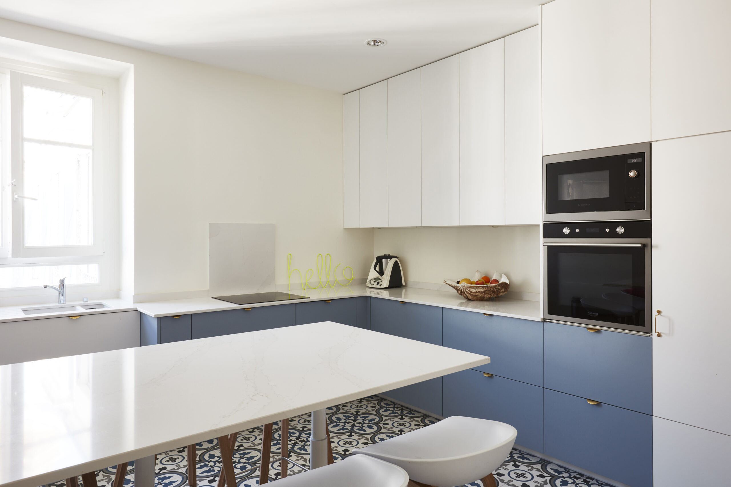Top 5 des cuisines rénovées à paris 11 : inspirations 2025 découvrez nos cuisines rénovées à paris 11 : design moderne, matériaux de qualité et aménagements sur mesure pour donner une nouvelle vie à votre espace culinaire.