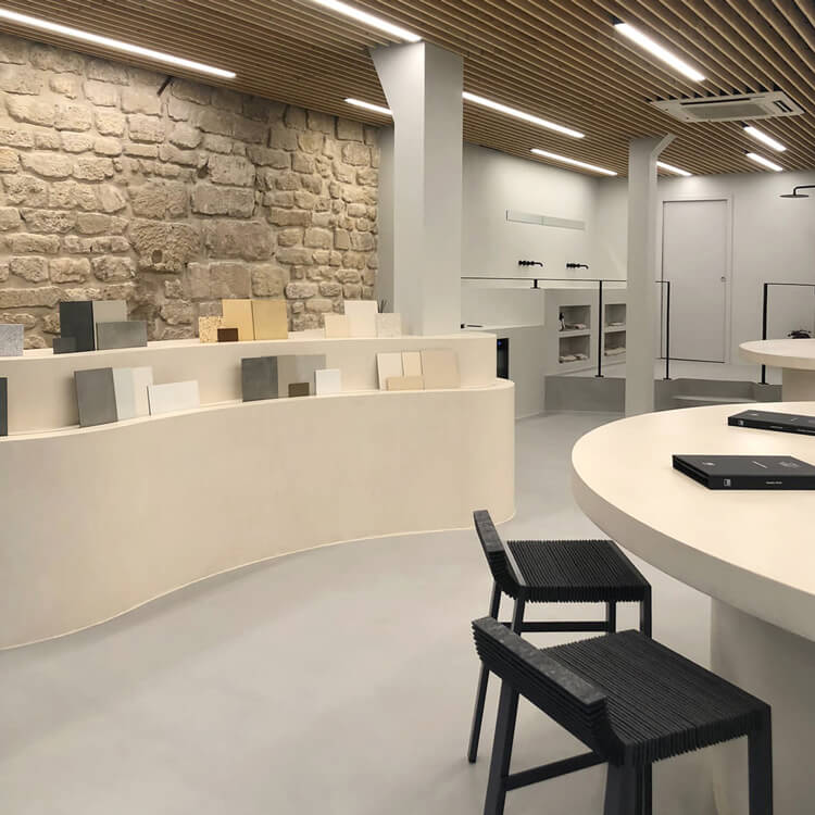 Béton ciré à Paris 75011 : quel est le prix au m2 en 2025 ? découvrez les prix du béton ciré à paris en 2025 : tarifs au m2, conseils pour bien choisir votre artisan et informations sur les tendances décoration pour vos sols et murs.