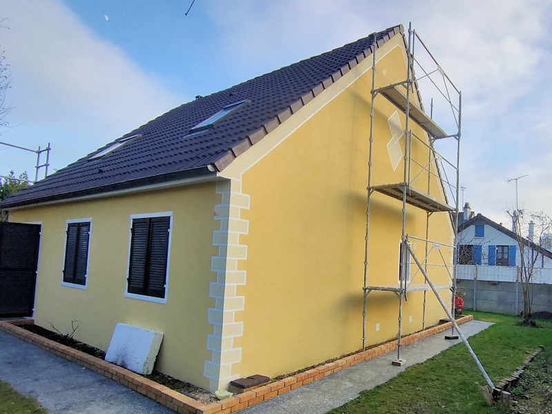 prix peinture façade au m2 découvrez le prix au m2 pour la peinture de façade, les facteurs qui influent sur le tarif, ainsi que des conseils pour estimer le coût de vos travaux et choisir le bon professionnel.