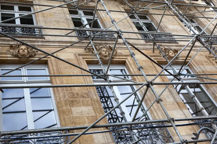 Prix au m2 pour un ravalement de façade à Paris 75011 : tout ce qu’il faut savoir en 2025 confiez votre ravalement de façade à paris 75011 à des experts en 2025. redonnez éclat et valeur à votre immeuble avec un service rapide, professionnel et conforme aux normes.