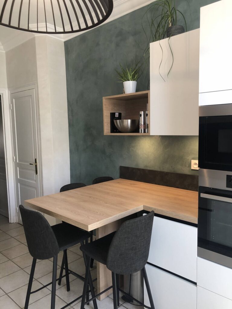 découvrez comment la rénovation de votre cuisine peut augmenter la valeur de votre appartement. conseils et astuces pour optimiser votre investissement immobilier.