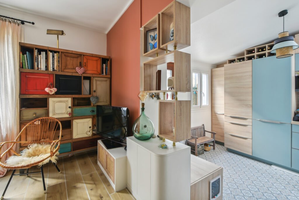 confiez votre rénovation intérieure haut de gamme à puteaux à notre équipe d’experts. design sur-mesure, matériaux d’exception et finitions soignées pour un intérieur élégant et moderne. devis gratuit.
