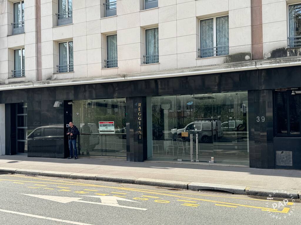confiez la rénovation de votre local commercial à paris 11 à des experts. solutions sur-mesure pour optimiser votre espace, valoriser votre activité et respecter les délais. demandez votre devis gratuit !