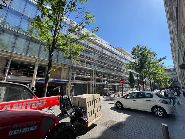 d&eacute;couvrez nos services de r&eacute;novation &agrave; paris 75011 en 2025 : travaux sur mesure, devis gratuits et accompagnement complet pour la r&eacute;novation de votre appartement ou maison.