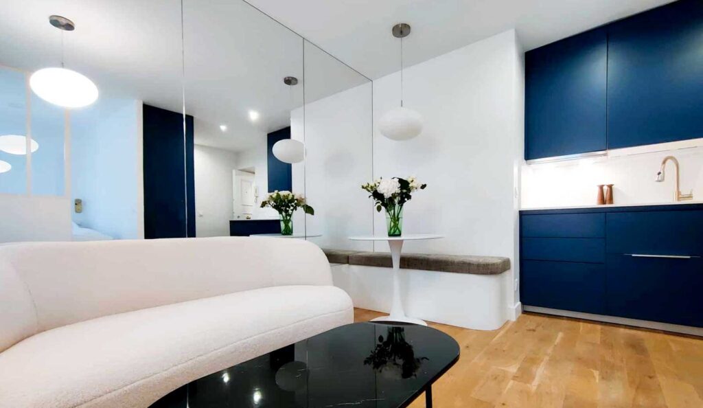 découvrez nos services de rénovation de studio à paris : conseils personnalisés, gestion complète des travaux et optimisation de l'espace pour un studio moderne, fonctionnel et élégant.