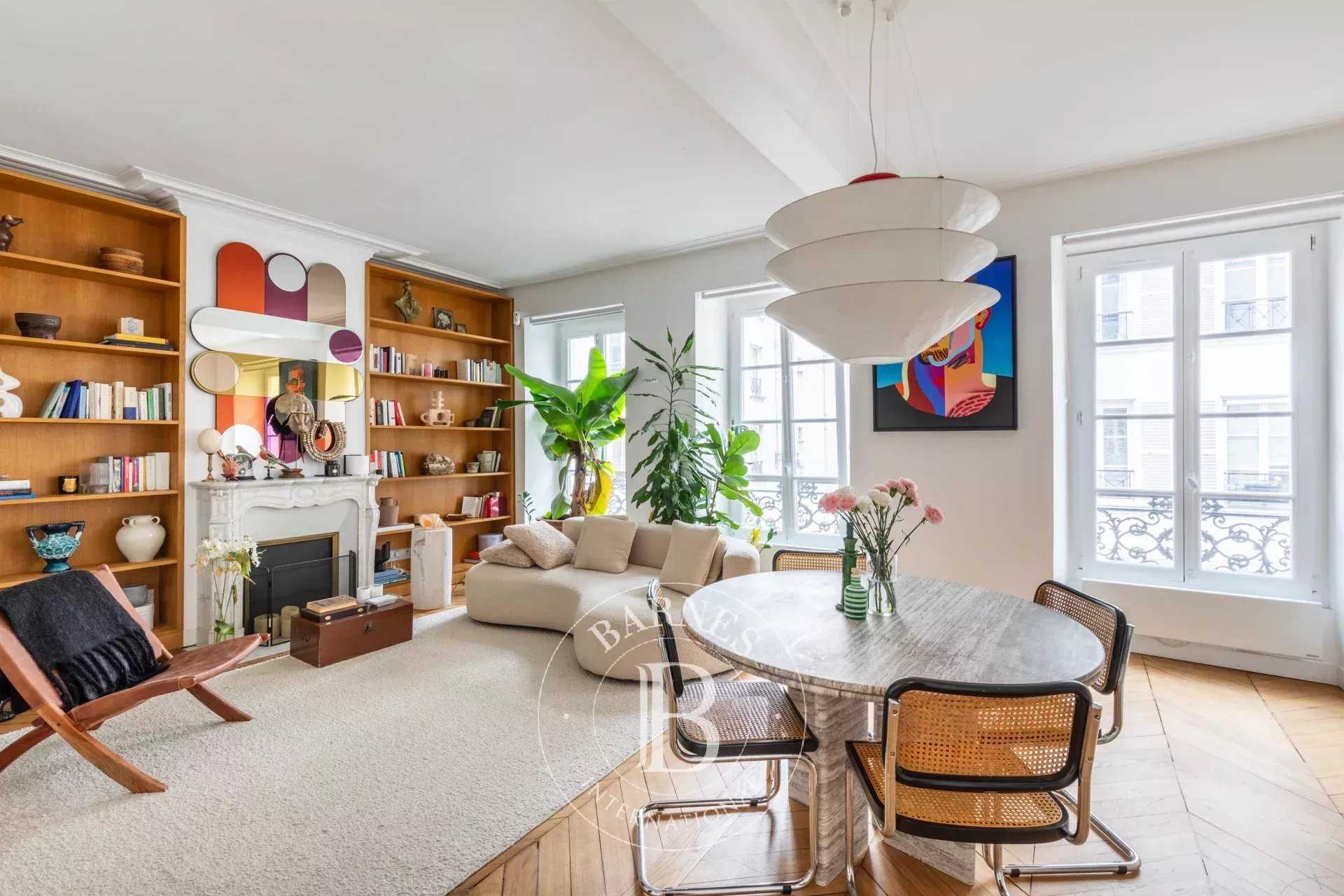 d&eacute;couvrez les derni&egrave;res tendances couleur pour d&eacute;corer votre appartement dans le 75011 &agrave; paris : inspirations, conseils d&eacute;co et palettes modernes pour sublimer votre int&eacute;rieur.