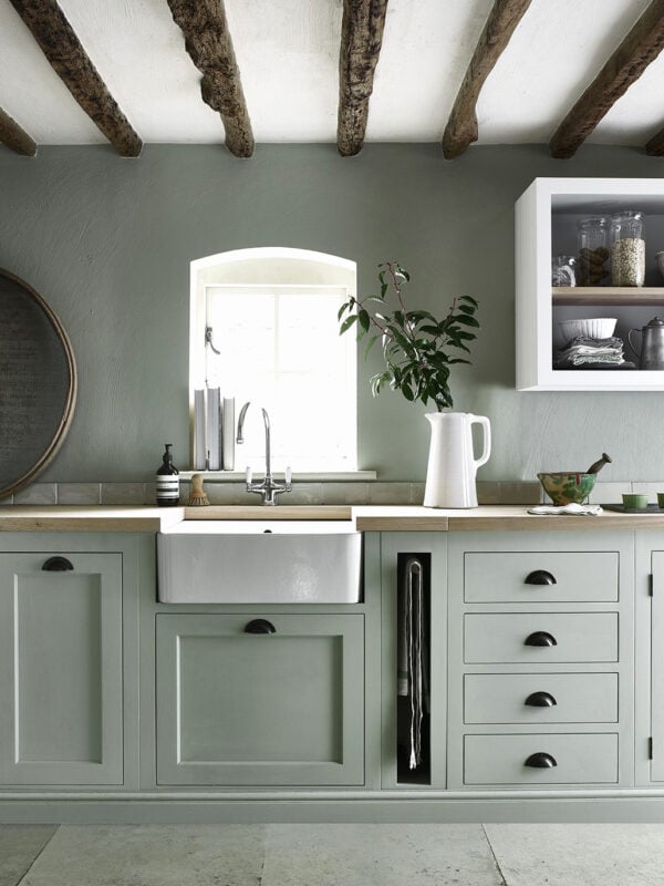 Rénovation cuisine à paris 11 : quelles tendances en 2025 ? découvrez les tendances cuisine 2025 : couleurs, matériaux, aménagements et innovations pour une cuisine moderne, fonctionnelle et stylée. inspirez-vous des nouveautés incontournables pour transformer votre espace culinaire !