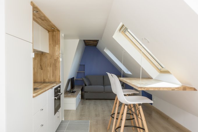 donnez une nouvelle vie &agrave; votre espace avec la transformation de combles &agrave; paris 11. optimisez votre habitation, gagnez en confort et augmentez la valeur de votre bien gr&acirc;ce &agrave; des experts de l&rsquo;am&eacute;nagement de combles.